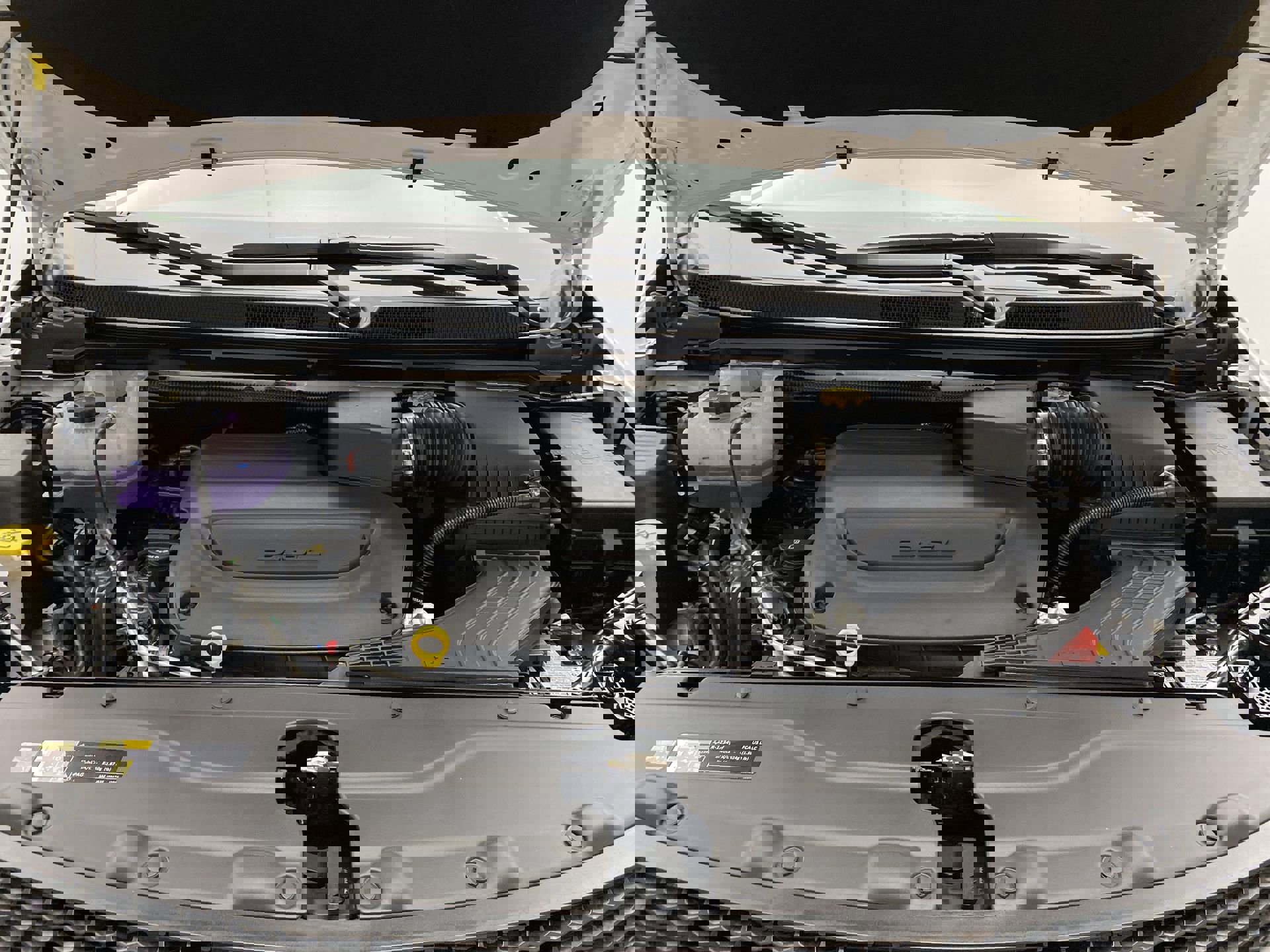 Used 2022 Chrysler Voyager LX image 22