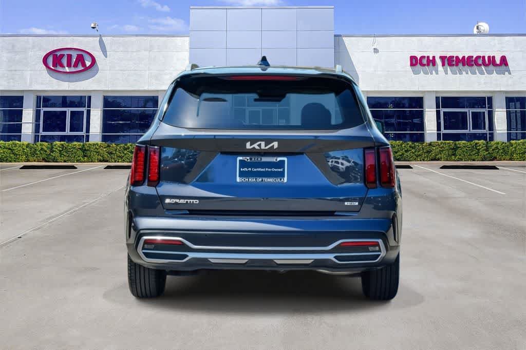 Certified 2023 Kia Sorento EX FWD image 5