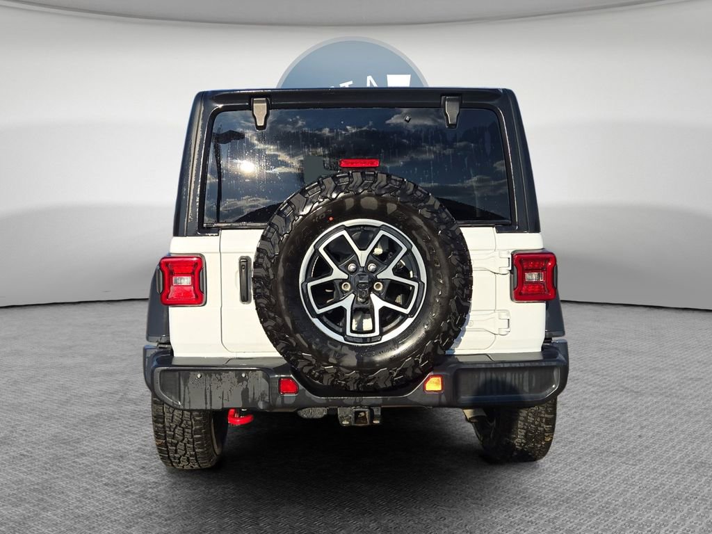 Used 2024 Jeep Wrangler Unlimited Rubicon image 5