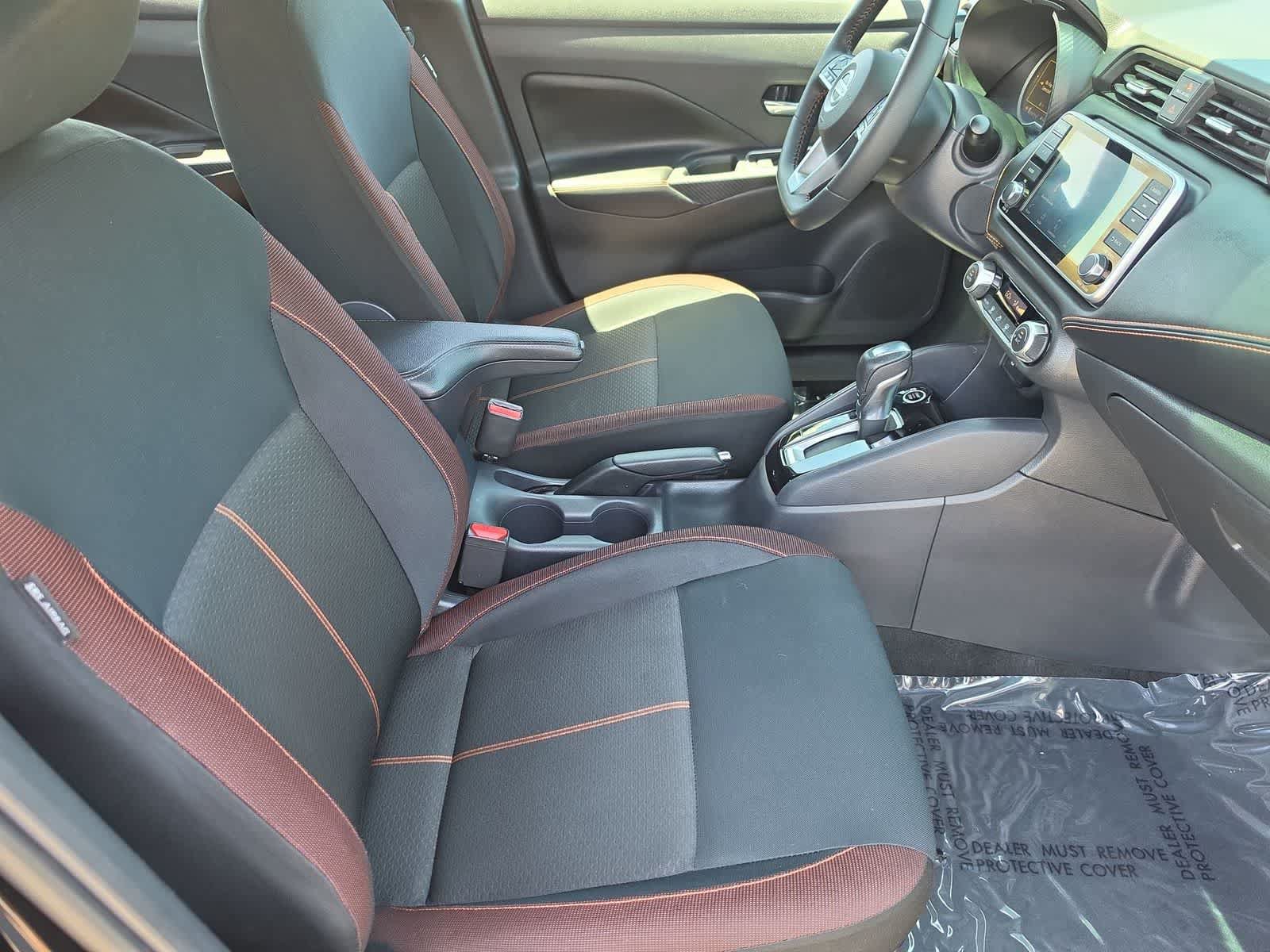 Used 2020 Nissan Versa SR FWD image 18