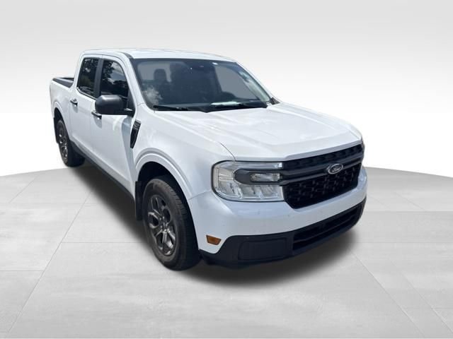 Used 2024 Ford Maverick XLT w/ Equipment Group 300A Standard AWD/4WD image 4