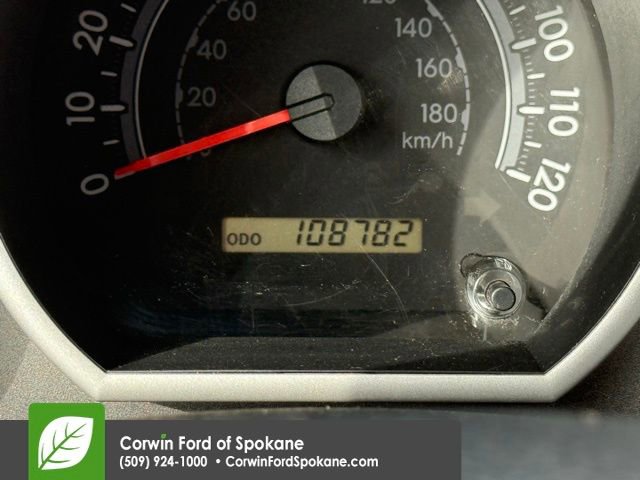 Used 2016 Toyota Sequoia SR5 AWD/4WD image 4