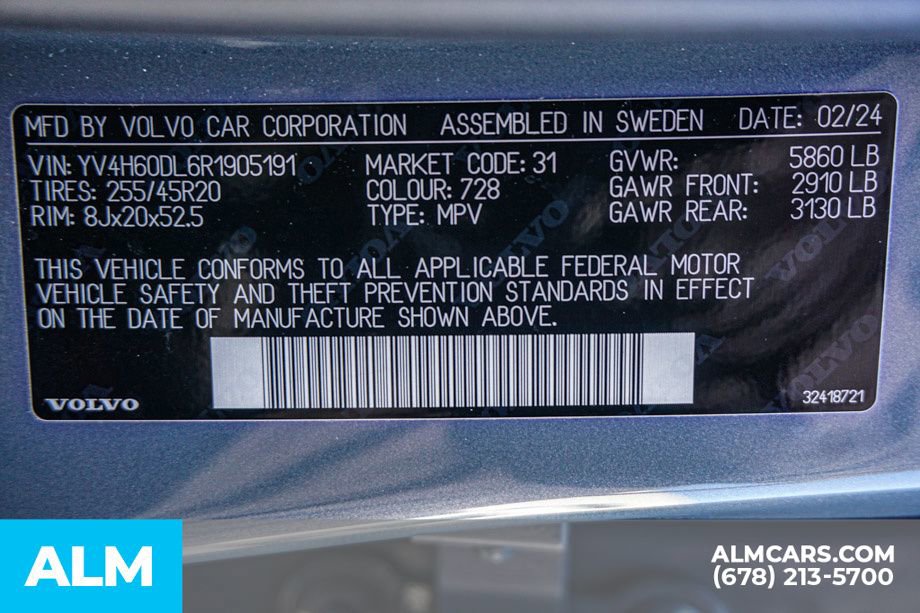 Used 2024 Volvo XC60 T8 Plus w/ Climate Package image 62