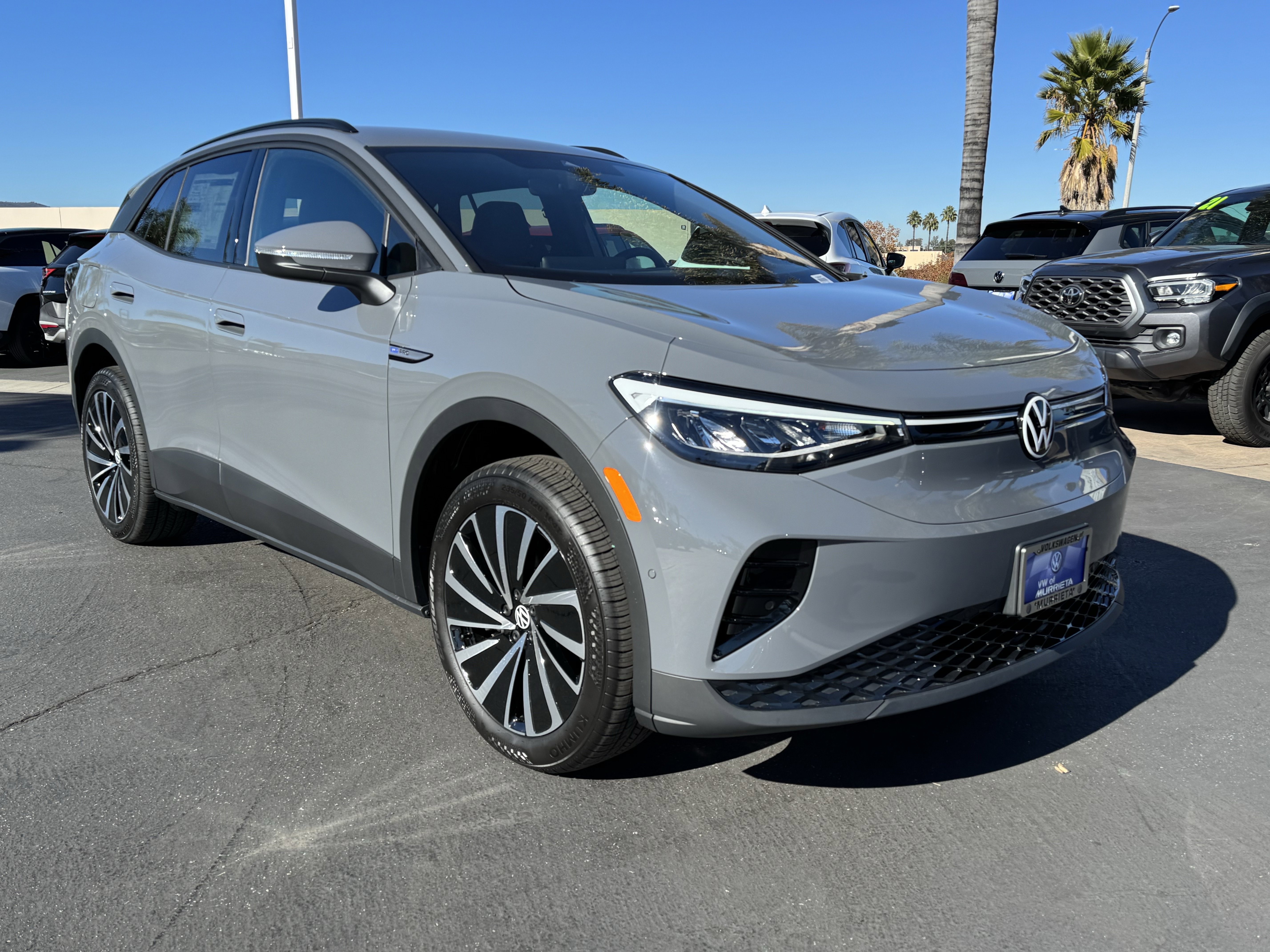 New 2026 Volkswagen ID.4 Pro AWD/4WD image 2