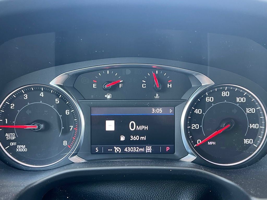 Used 2023 GMC Acadia AT4 w/ Preferred Package AWD/4WD image 26