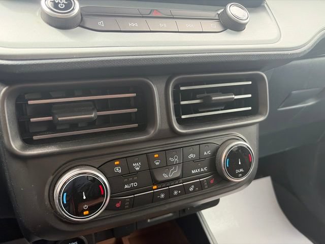 Used 2023 Ford Maverick Lariat w/ Lariat Luxury Package AWD/4WD image 17