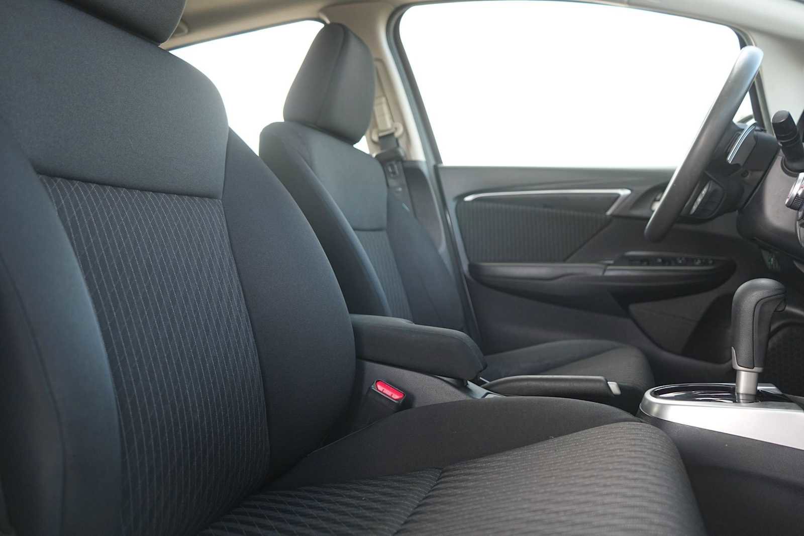 Used 2018 Honda Fit EX image 15