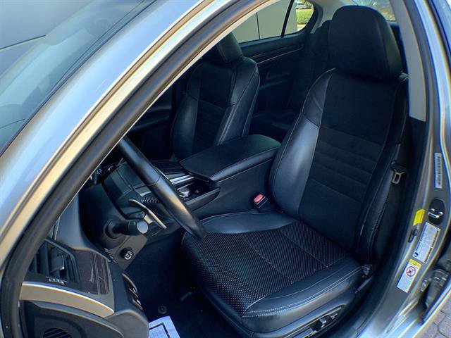 Used 2018 Lexus GS 350 RWD image 11