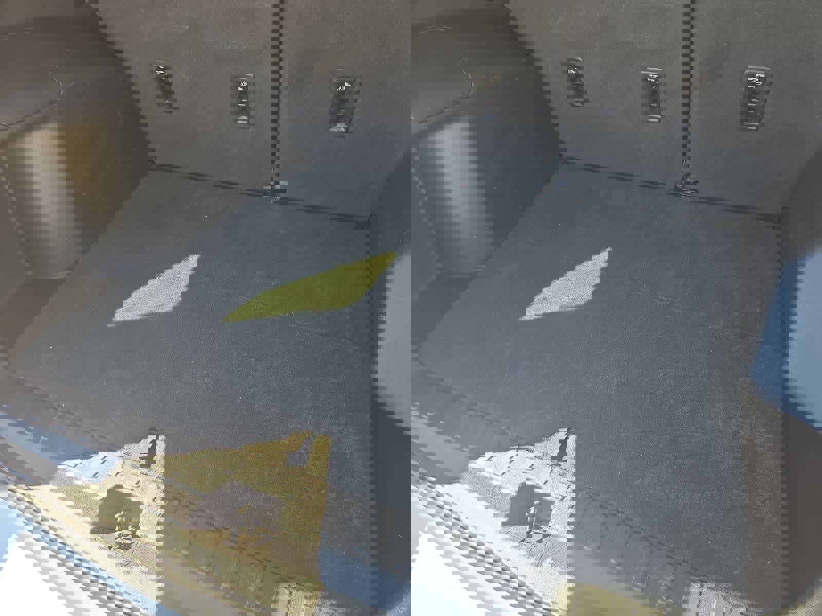 Used 2018 Chevrolet Equinox Premier AWD/4WD image 29