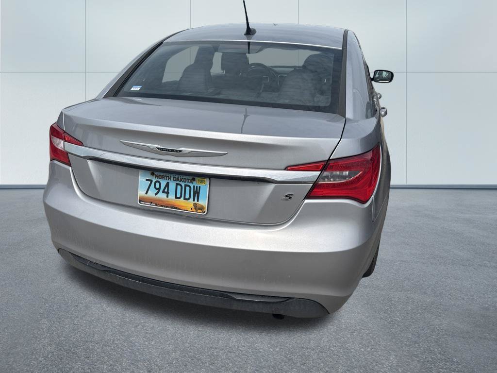 Used 2014 Chrysler 200 Touring w/ 200 S Group FWD image 5