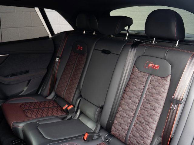 New 2026 Audi RS Q8 performance image 9