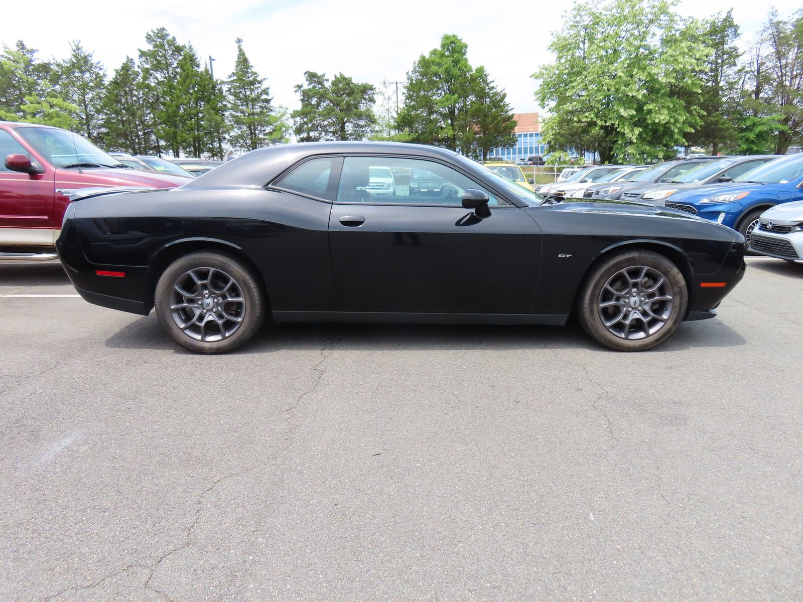 Used 2018 Dodge Challenger GT w/ Driver Convenience Group AWD/4WD image 4