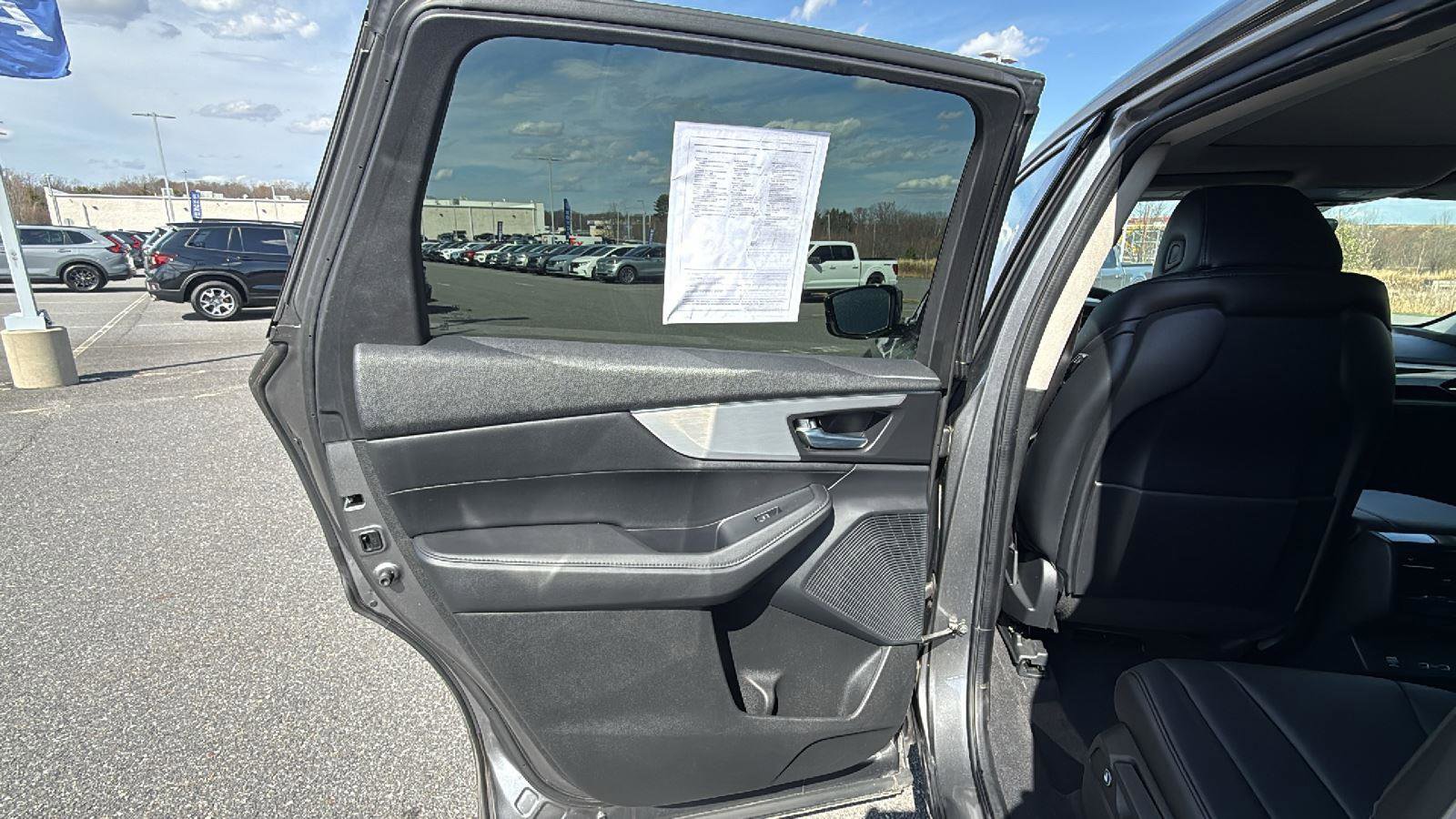 Used 2023 Acura MDX SH-AWD image 21