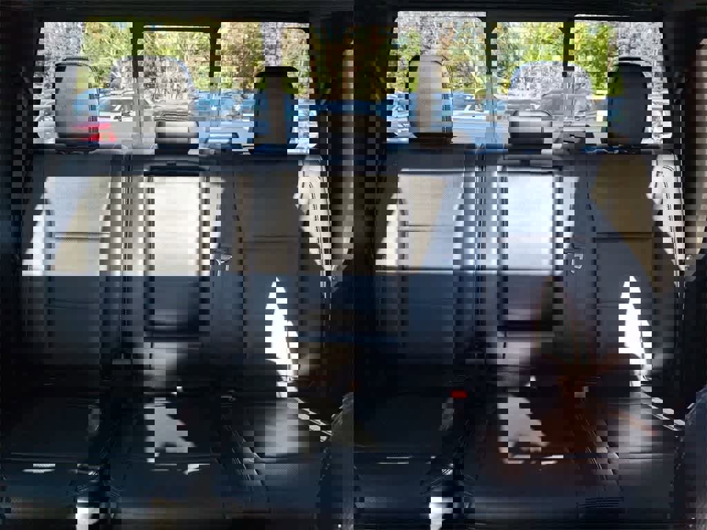 Used 2016 Ford F150 Lariat image 13