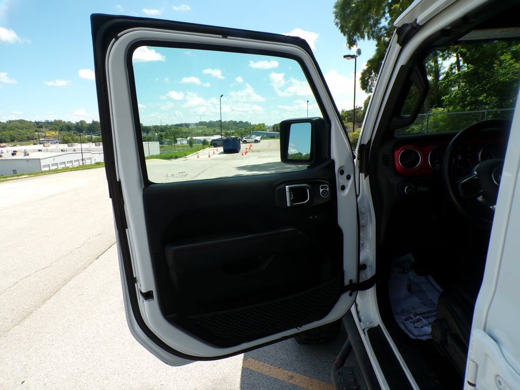 Used 2019 Jeep Wrangler Unlimited Rubicon AWD/4WD image 22
