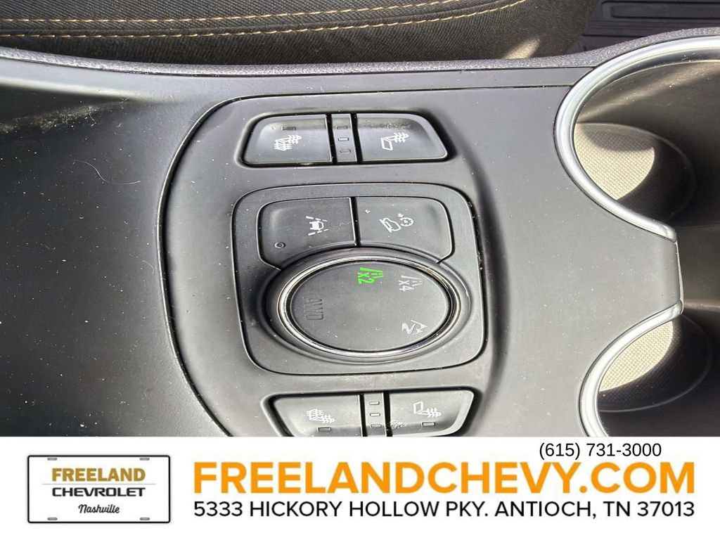 Used 2020 GMC Terrain SLE w/ Driver Convenience Package AWD/4WD image 32
