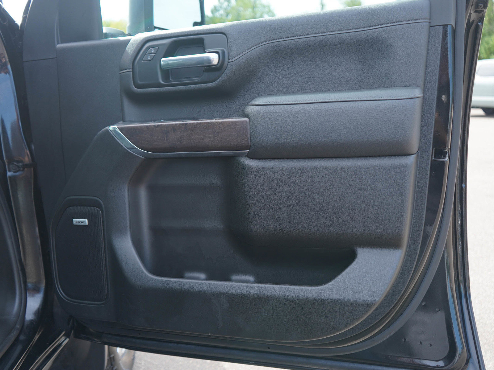 Used 2022 GMC Sierra 3500 Denali AWD/4WD image 9
