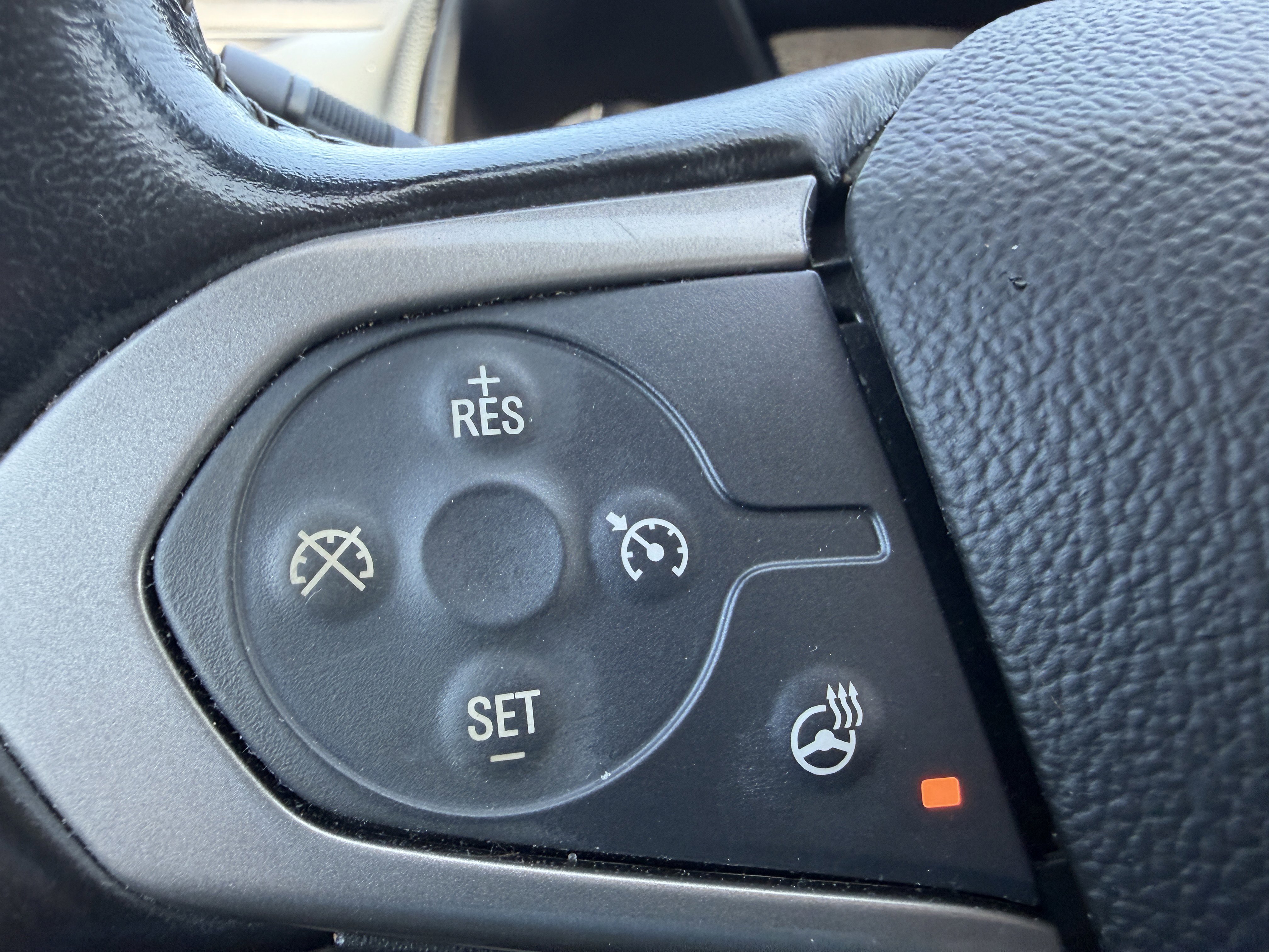 Used 2020 Chevrolet Colorado Z71 AWD/4WD image 19