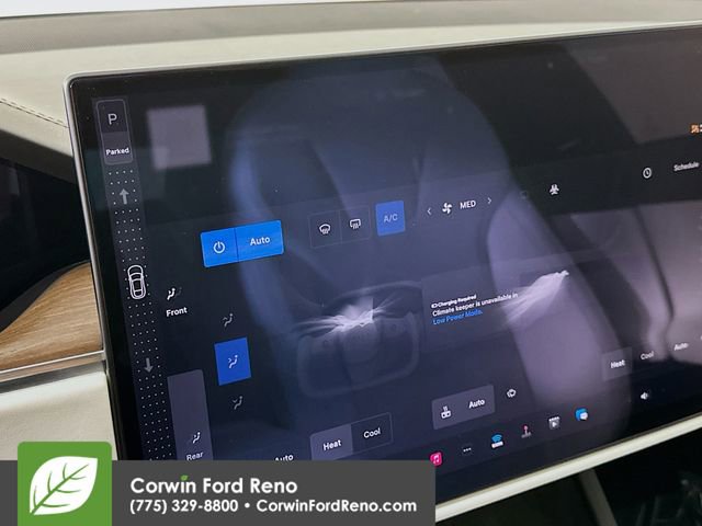 Used 2022 Tesla Model S image 16