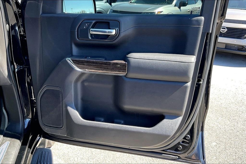 Used 2020 GMC Sierra 1500 SLE w/ SLE Value Package image 25