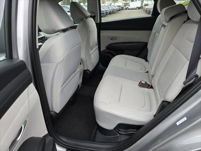 New 2026 Hyundai Tucson Blue SE AWD/4WD image 18