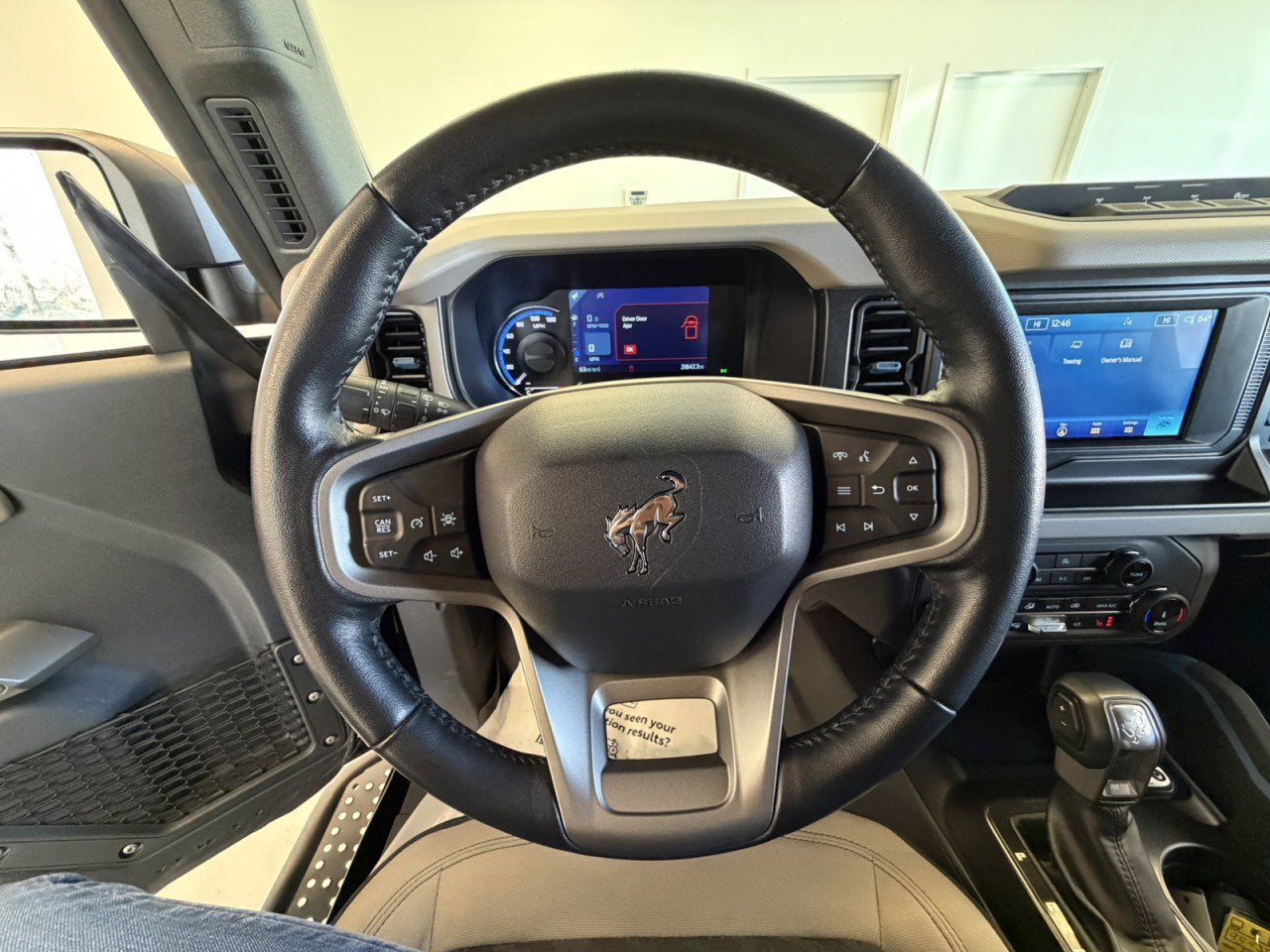 Used 2022 Ford Bronco Wildtrak image 28