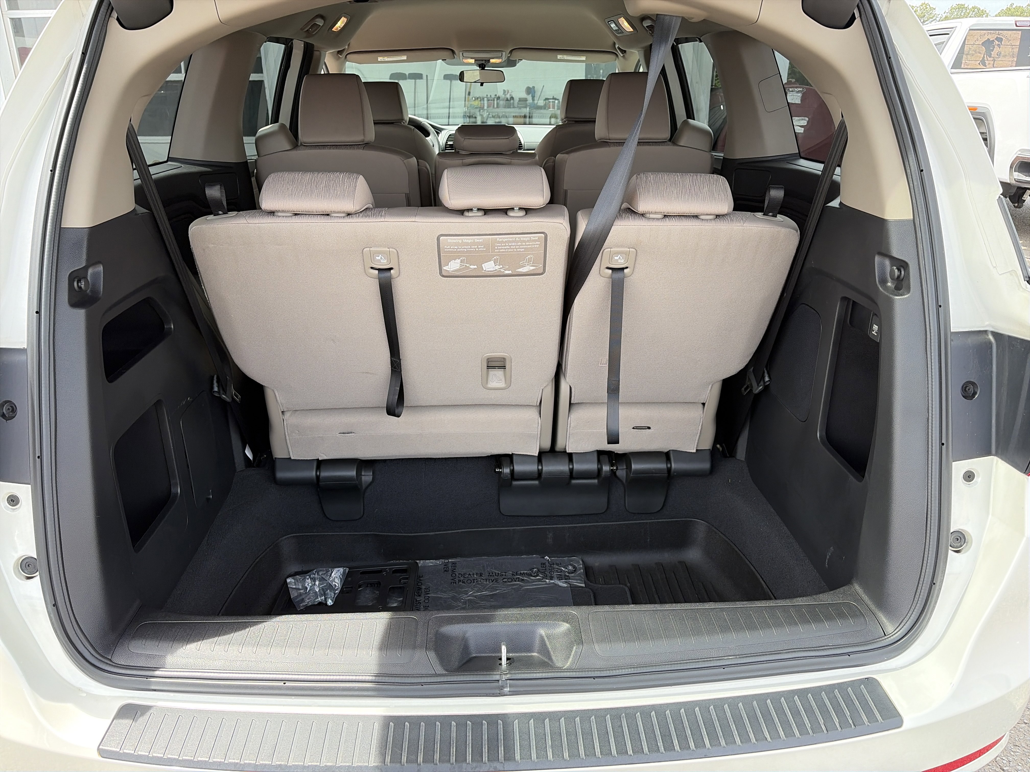 Used 2018 Honda Odyssey EX image 6