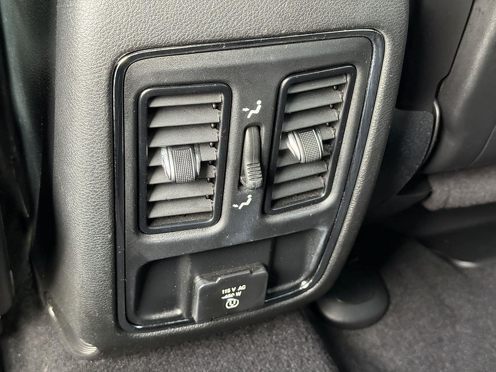 Used 2021 Jeep Grand Cherokee Laredo X AWD/4WD image 20