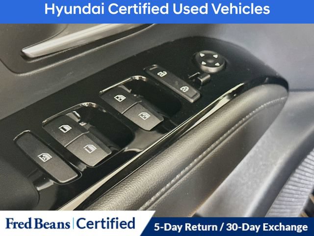 Certified 2024 Hyundai Tucson Limited AWD/4WD image 11