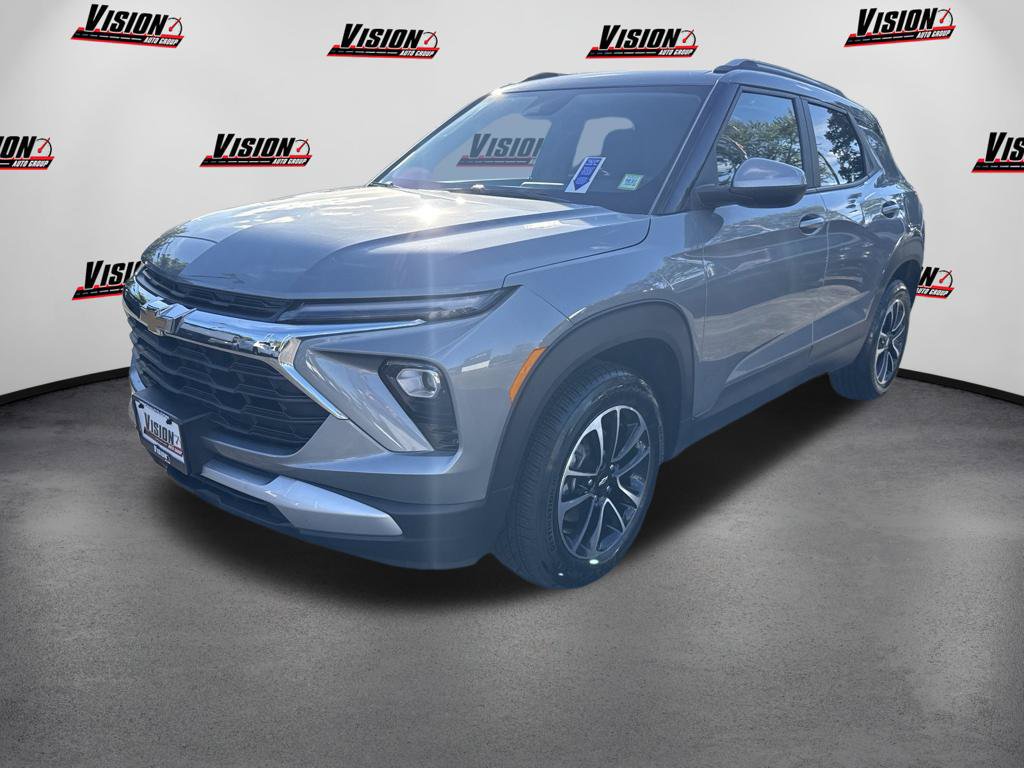 Used 2024 Chevrolet TrailBlazer LT w/ Driver Confidence Package