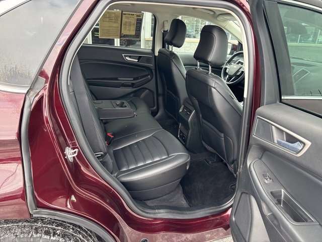 Used 2024 Ford Edge SEL w/ Convenience Package image 11