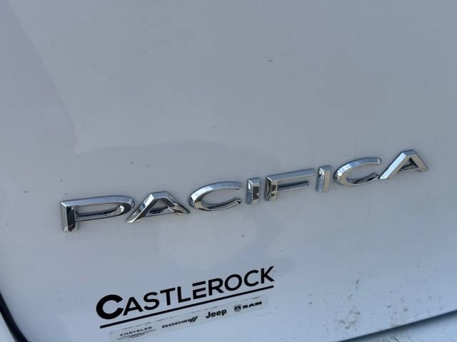 New 2026 Chrysler Pacifica Select FWD image 20