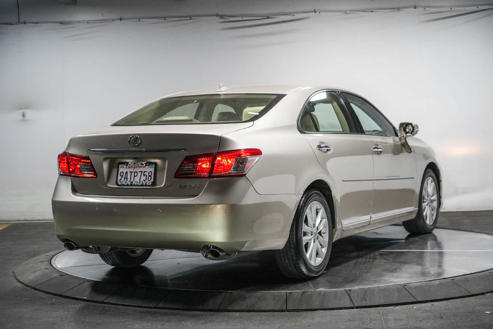 Used 2012 Lexus ES 350 FWD image 4