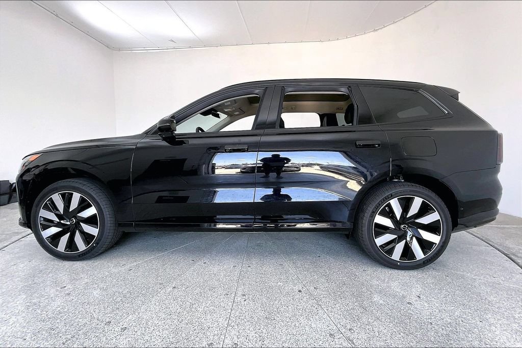 New 2026 Volvo EX90 Ultra AWD/4WD image 8