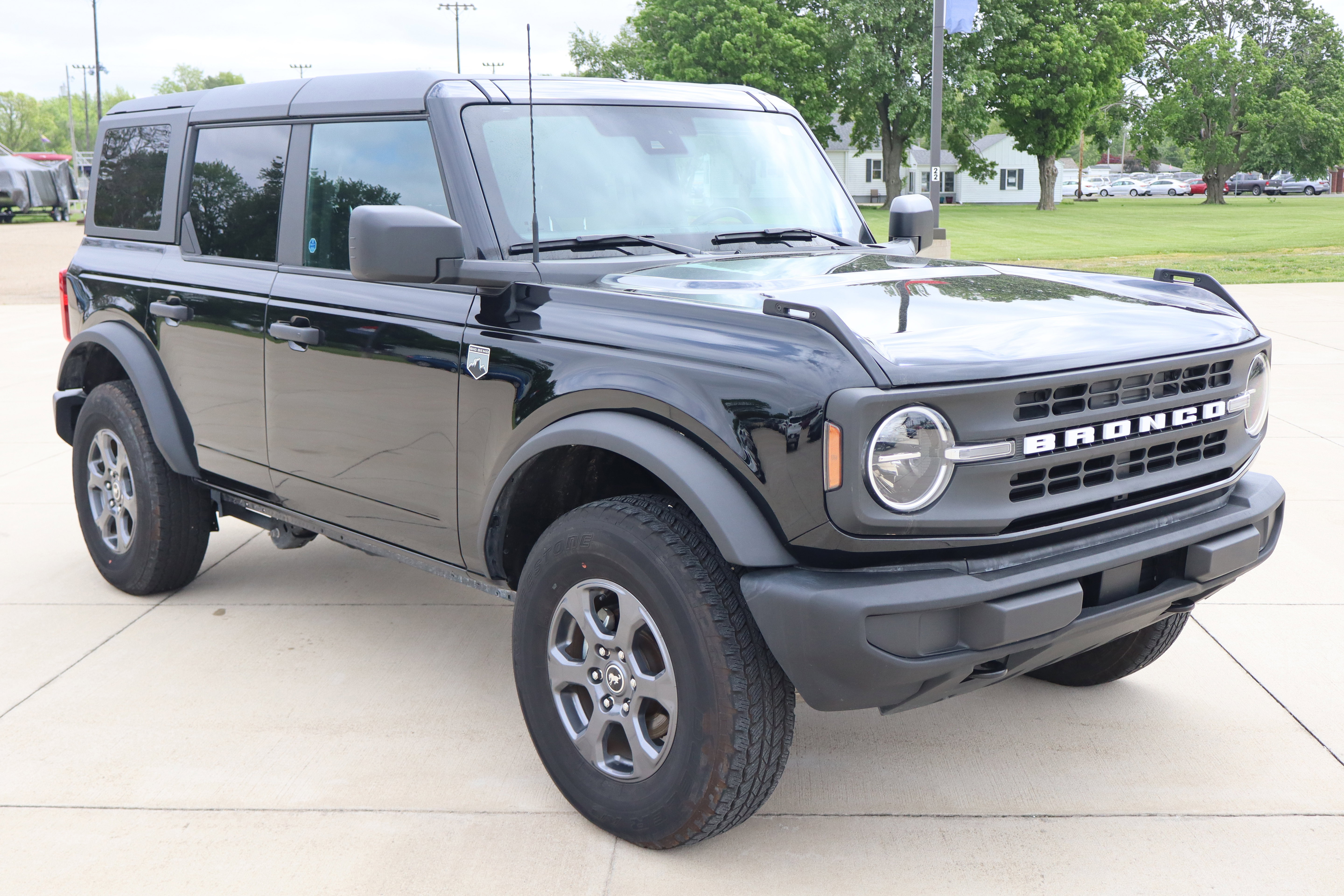 Used 2025 Ford Bronco Big Bend AWD/4WD image 4