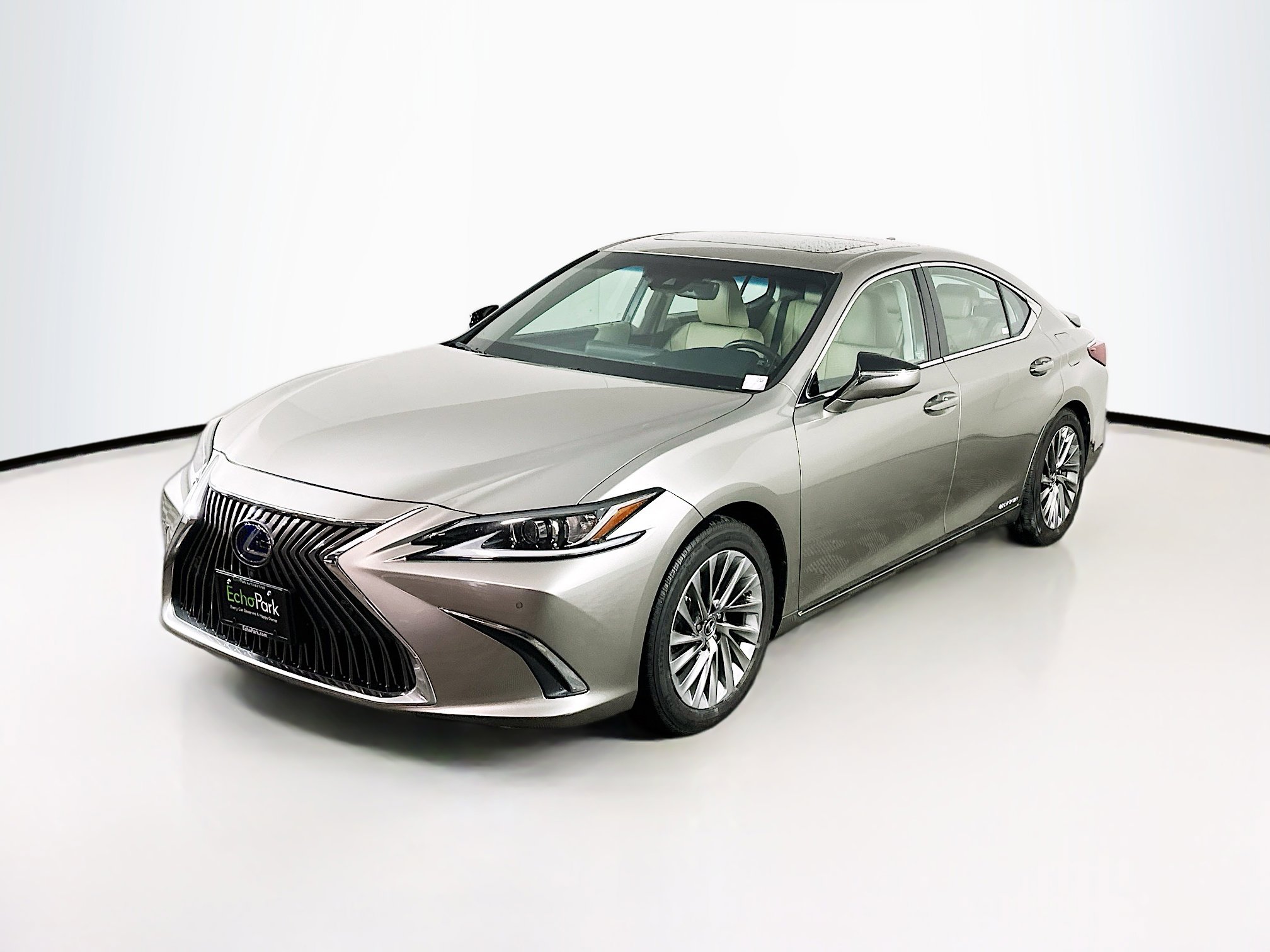 Used 2021 Lexus ES 300h ES 300h Luxury w/ Accessory Package 2 image 3