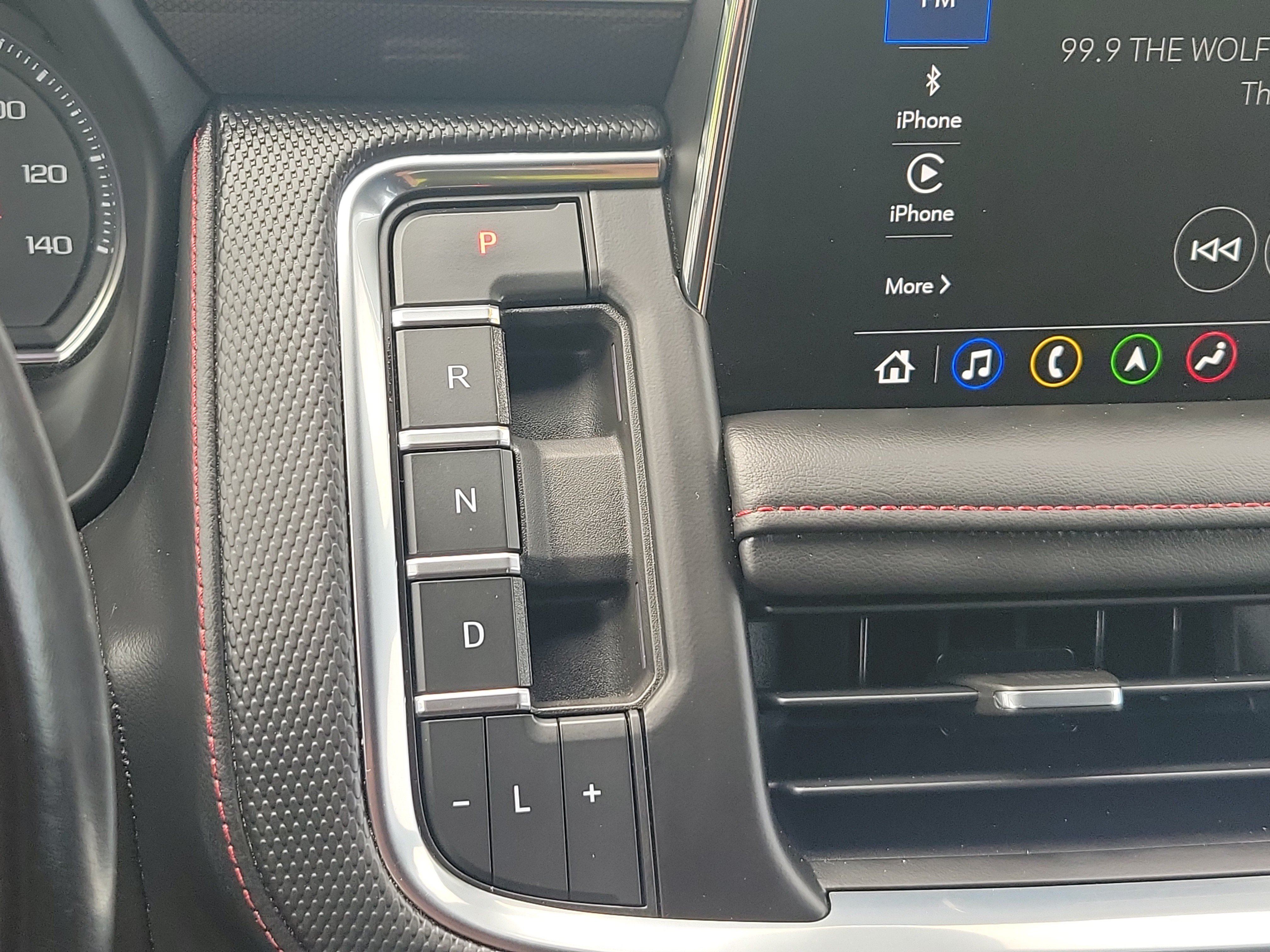 Used 2021 Chevrolet Tahoe RST w/ Luxury Package AWD/4WD image 25