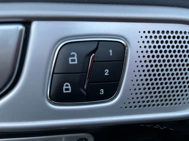 Used 2023 Ford Explorer ST w/ Equipment Group 401A image 11