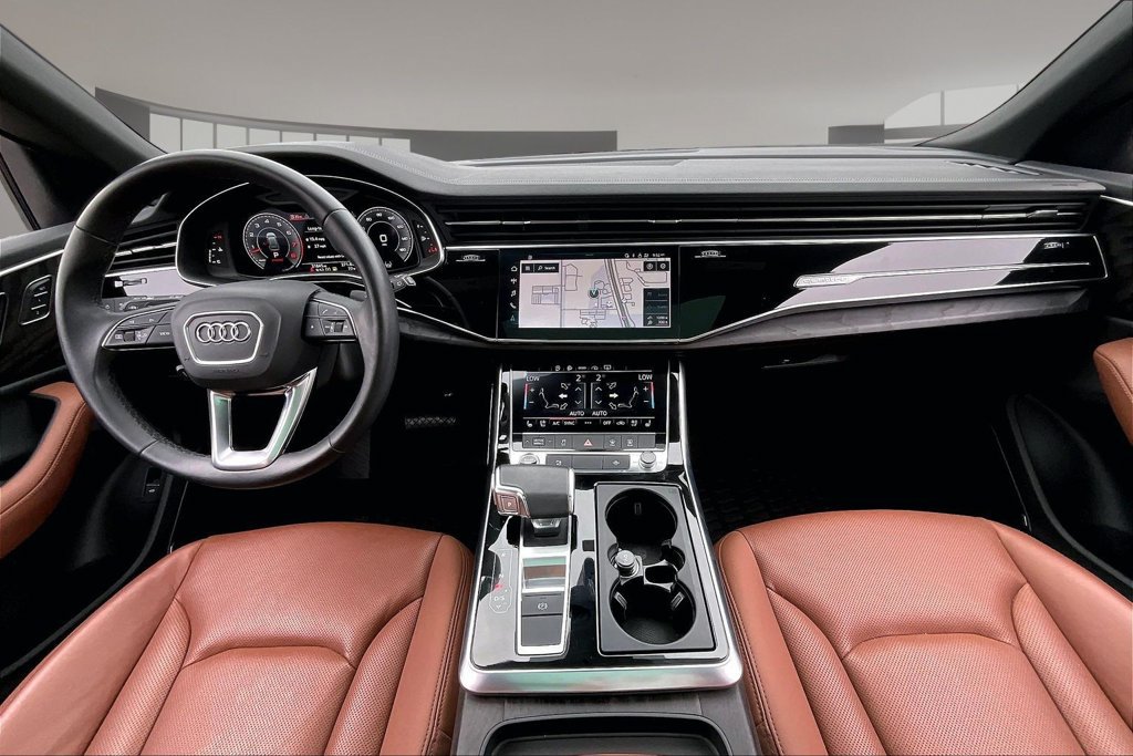 Used 2023 Audi Q8 Premium Plus AWD/4WD image 15