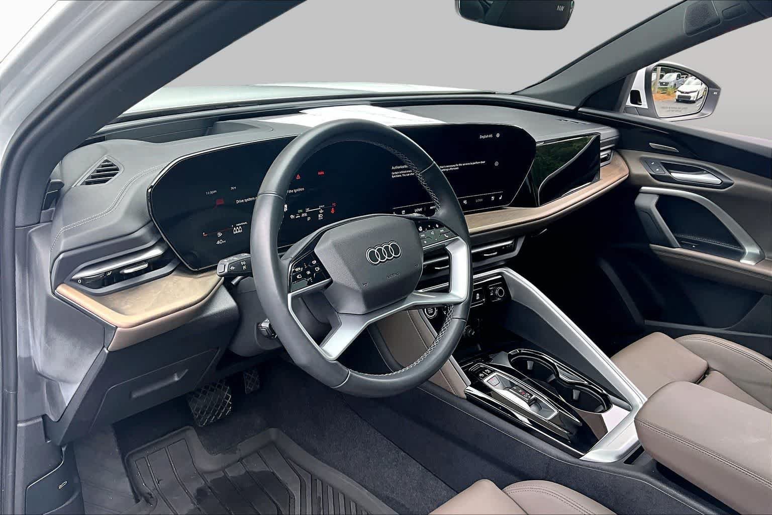 Used 2025 Audi Q5 Premium Plus w/ Premium Plus AWD/4WD image 30
