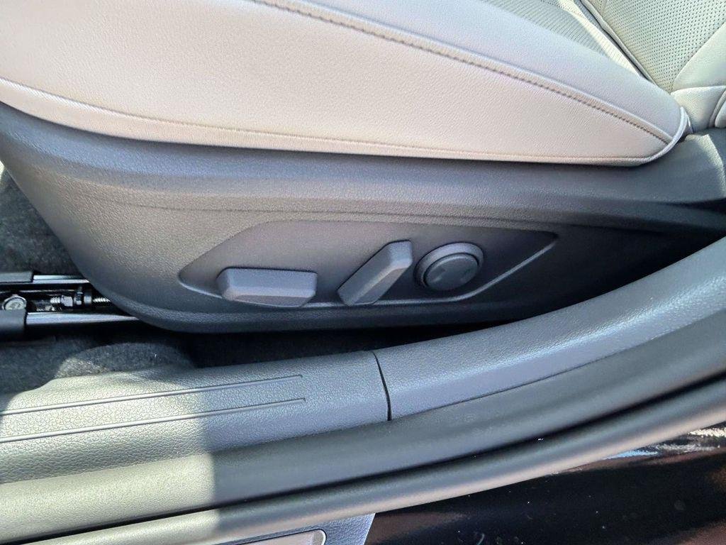 New 2026 Hyundai Sonata Limited FWD image 39
