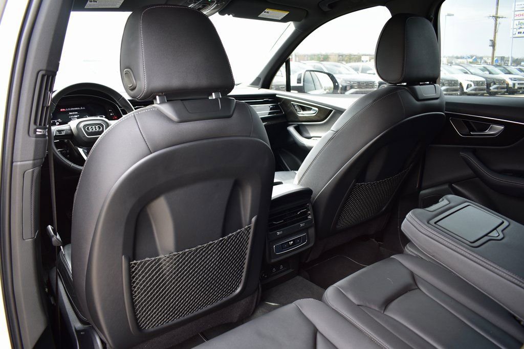 Used 2025 Audi Q7 3.0T Premium Plus image 23