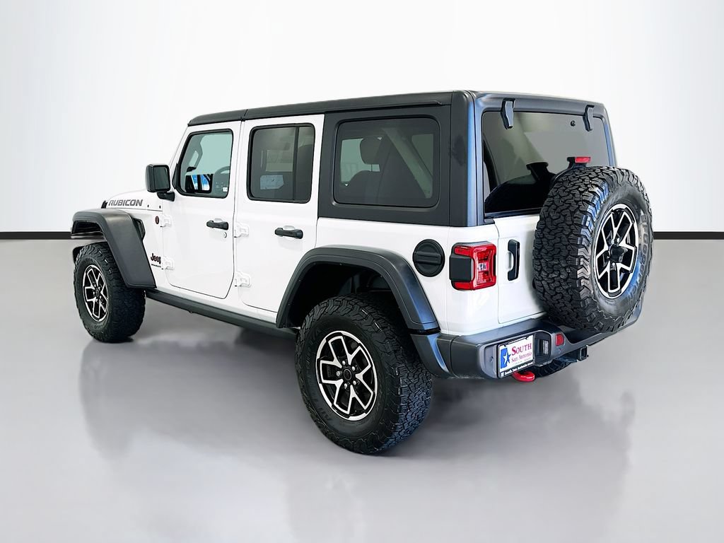 Used 2024 Jeep Wrangler Unlimited Rubicon AWD/4WD image 5