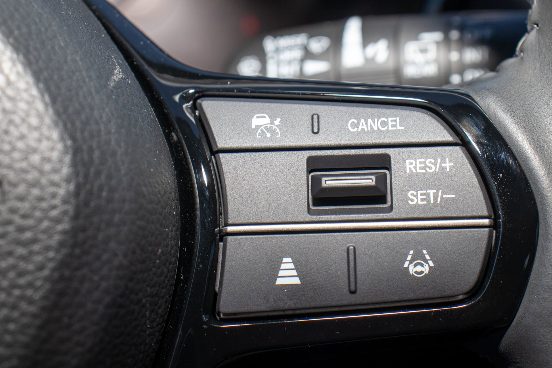 Used 2024 Honda CR-V EX-L image 29