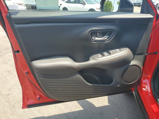 Certified 2025 Honda HR-V Sport image 18