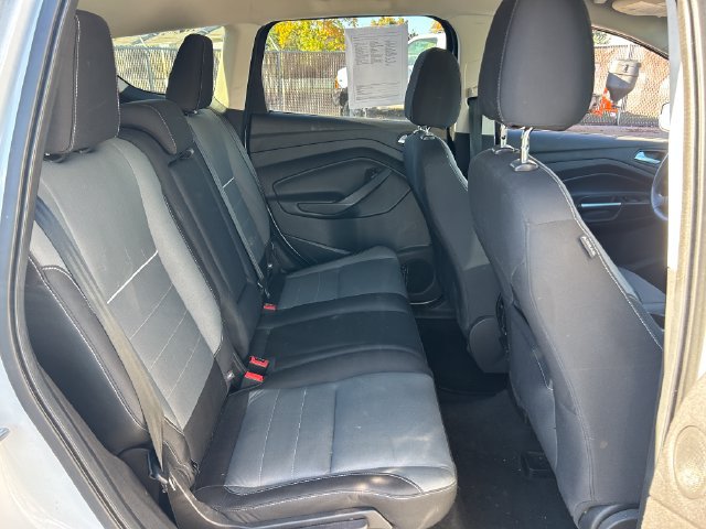 Used 2015 Ford Escape SE w/ Equipment Group 201A AWD/4WD image 28