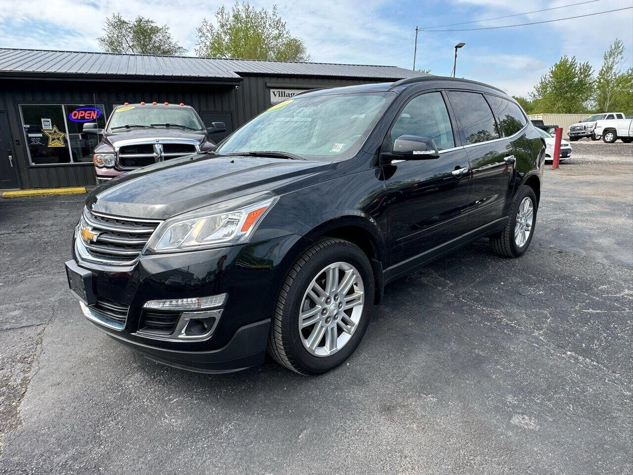 Used 2014 Chevrolet Traverse LT w/ All-Star Edition image 1