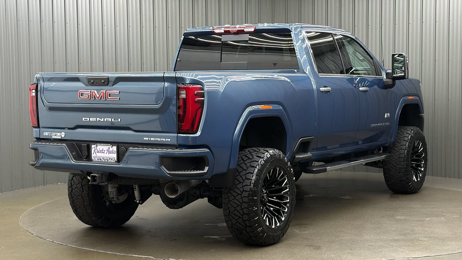 Used 2026 GMC Sierra 3500 Denali w/ Denali Reserve Package AWD/4WD image 5