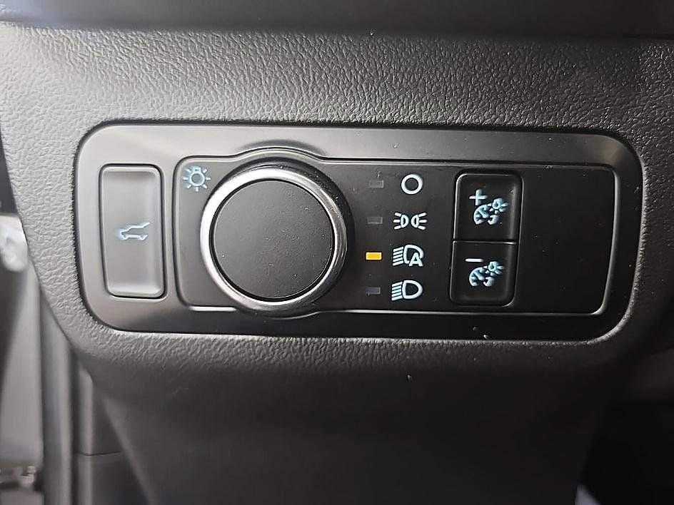 Used 2023 Ford Escape ST-Line w/ Tech Pack #1 AWD/4WD image 14