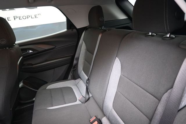 Used 2024 Chevrolet TrailBlazer LT w/ LT Cold Weather Package FWD image 19